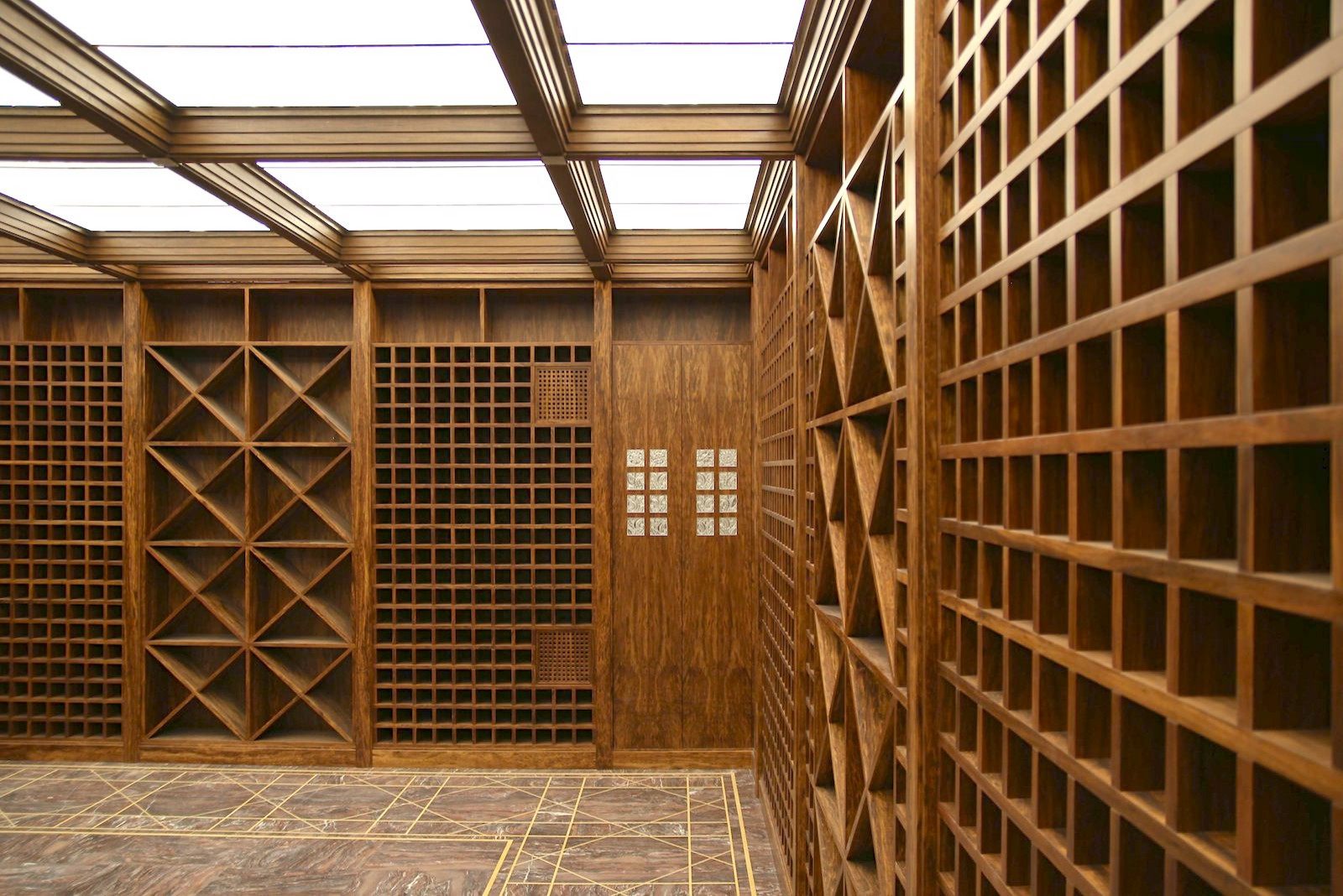 Резиденция в Барвихе. Винный погреб