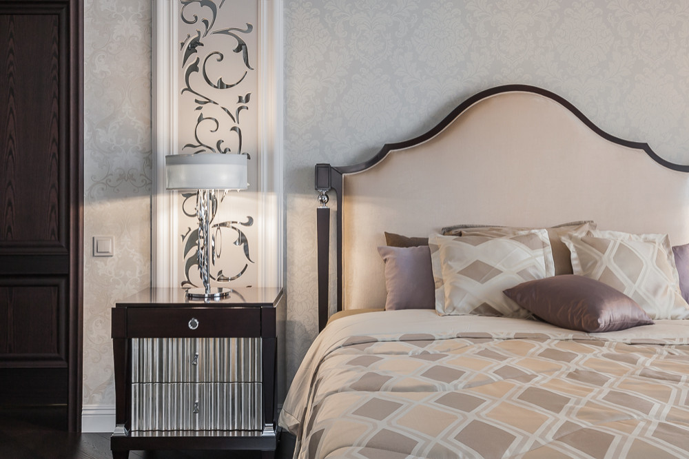 ДОМ НА ХОЛМЕ