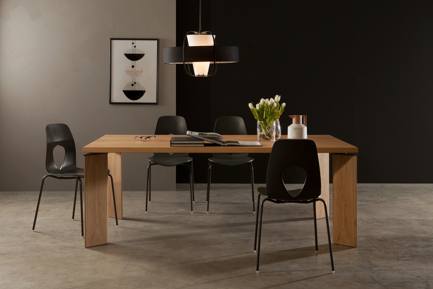 Стол Roma, великолепный как Рим.