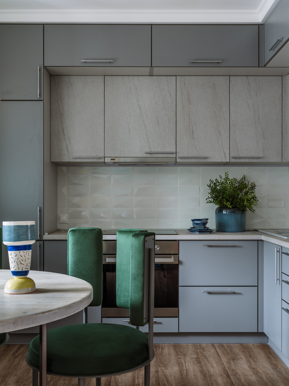 "Немного яркости в скандинавском интерьере"