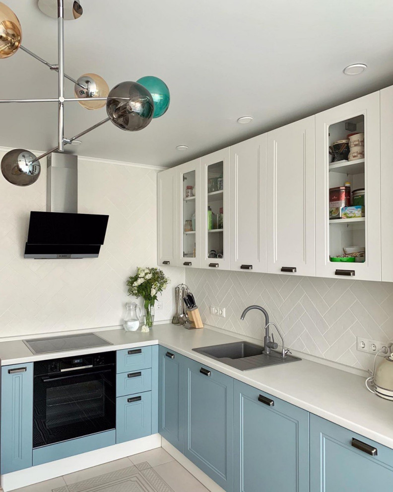 Обложка проекта: Кухня в проекте "Трешка_Мопра"