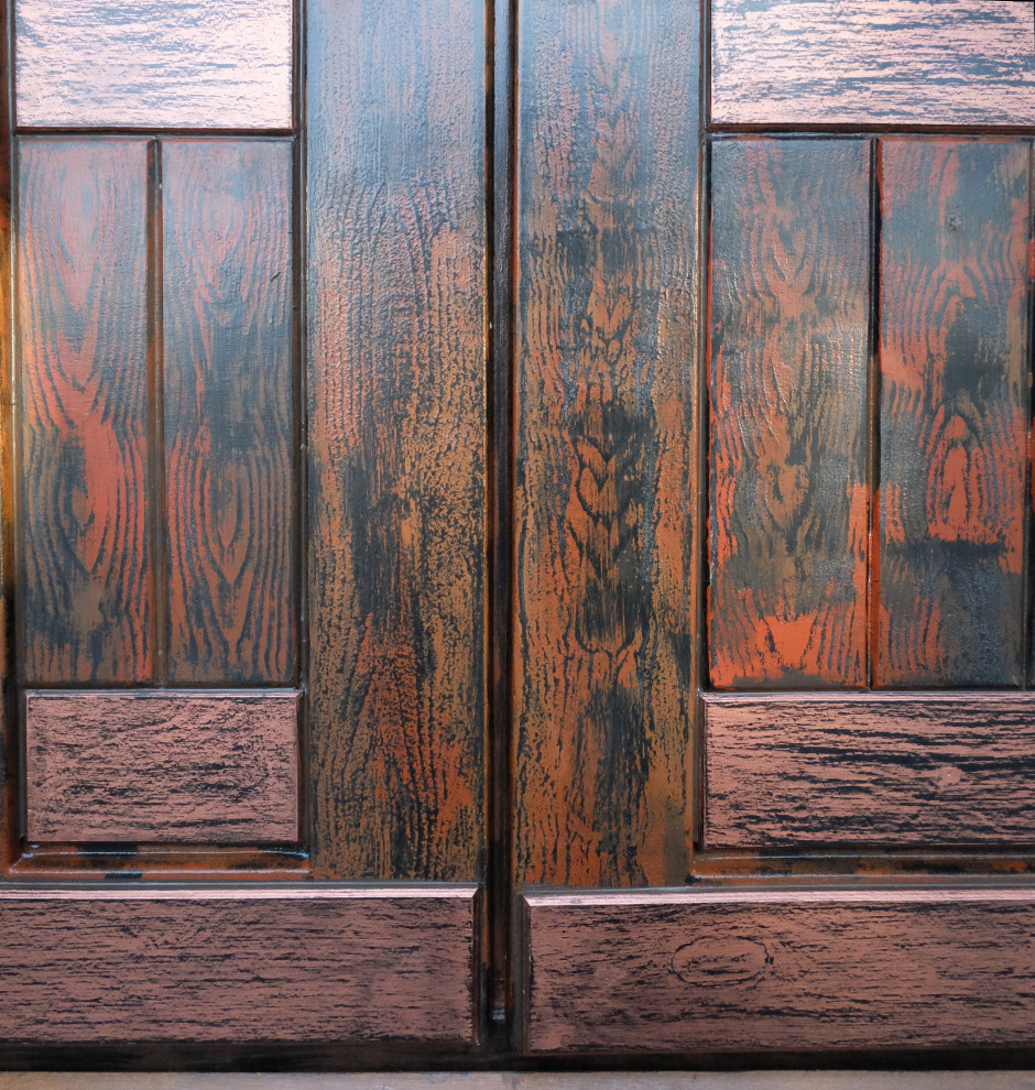 Декор входной пластиковой двери для салона красоты.