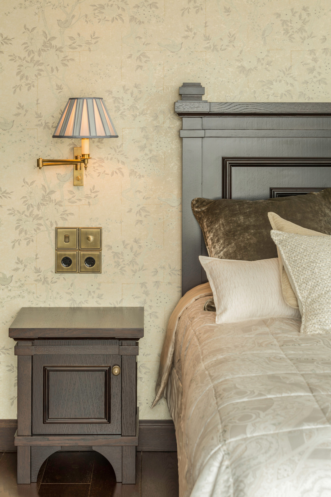 Загородный дом в Викторианском стиле