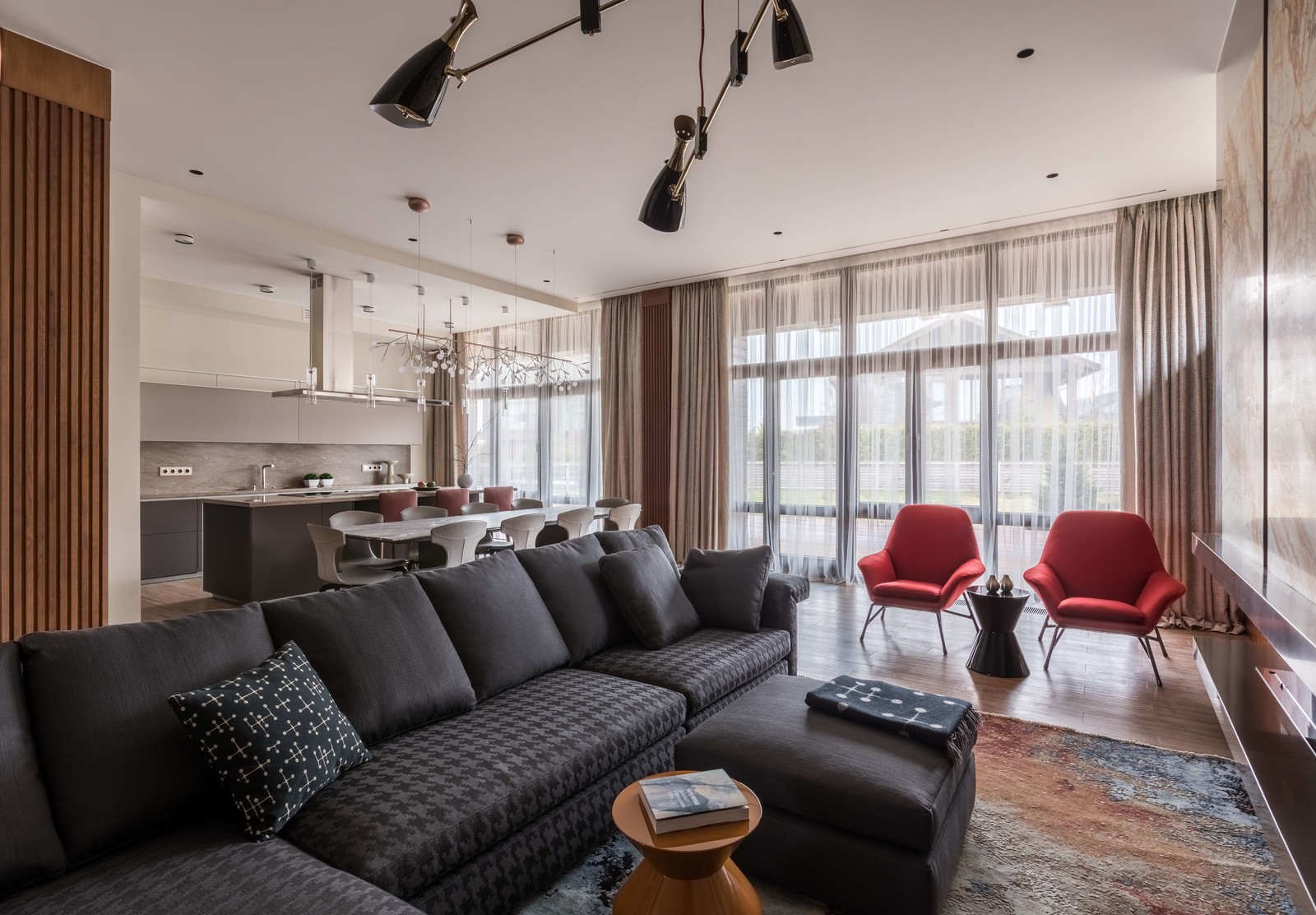 Загородный дом 650 м2