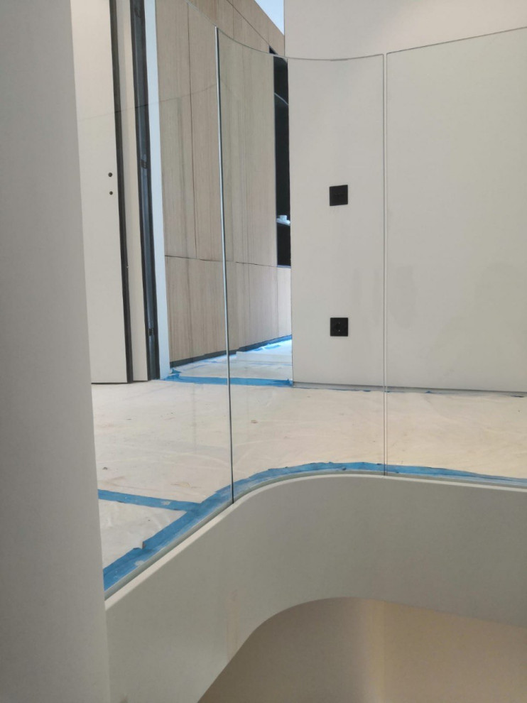 Стеклянные ограждения в офисное помещение