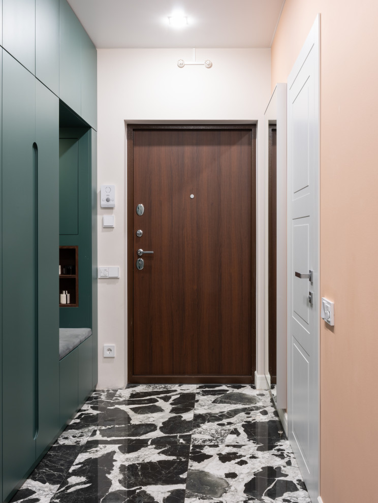 Дом на Набережной