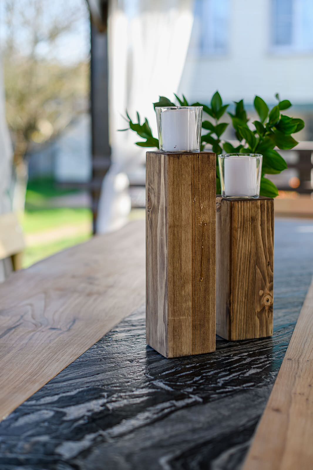 Стол из слэбов карагача и натурального камня