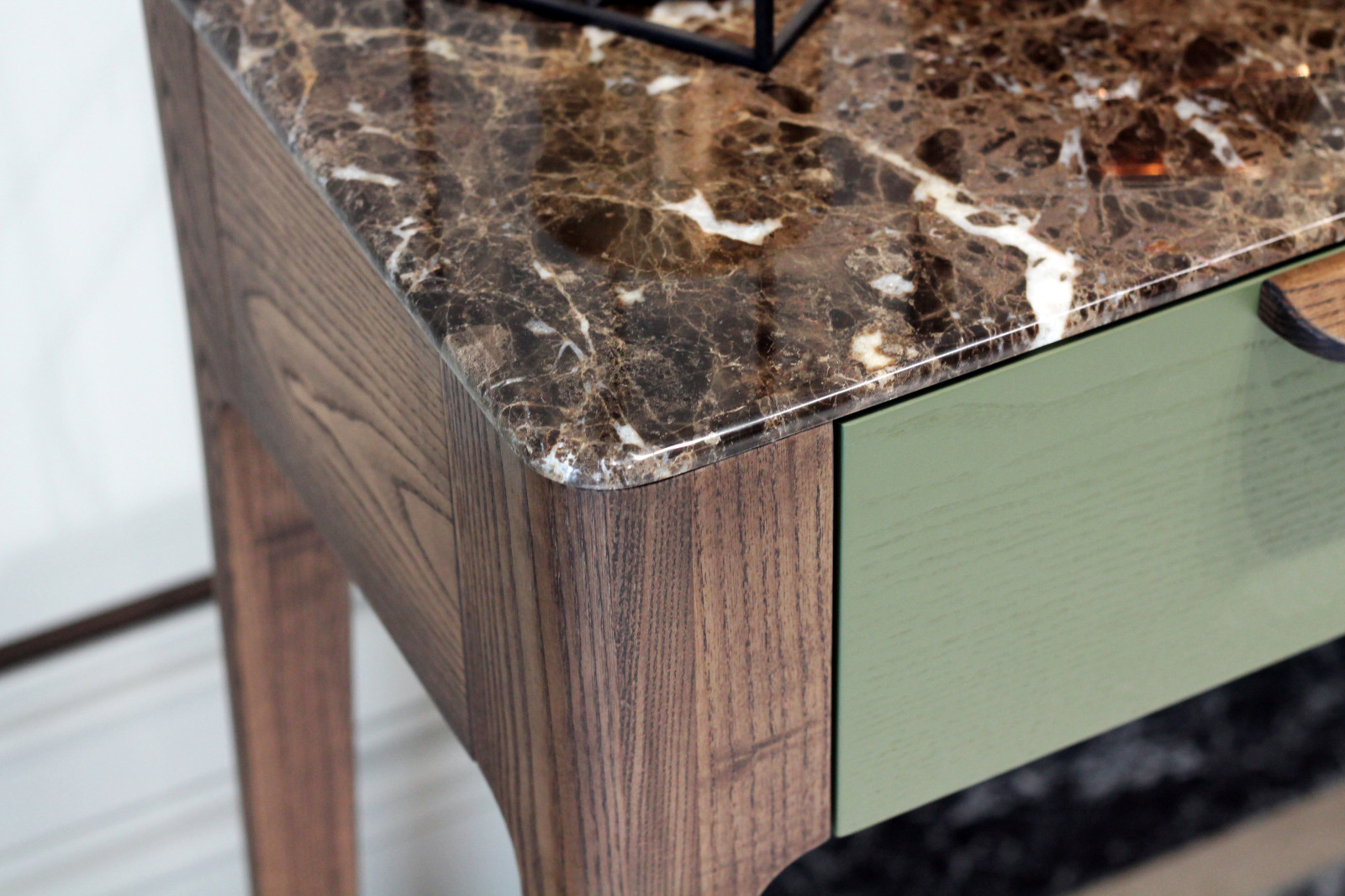 Консоль Toffee