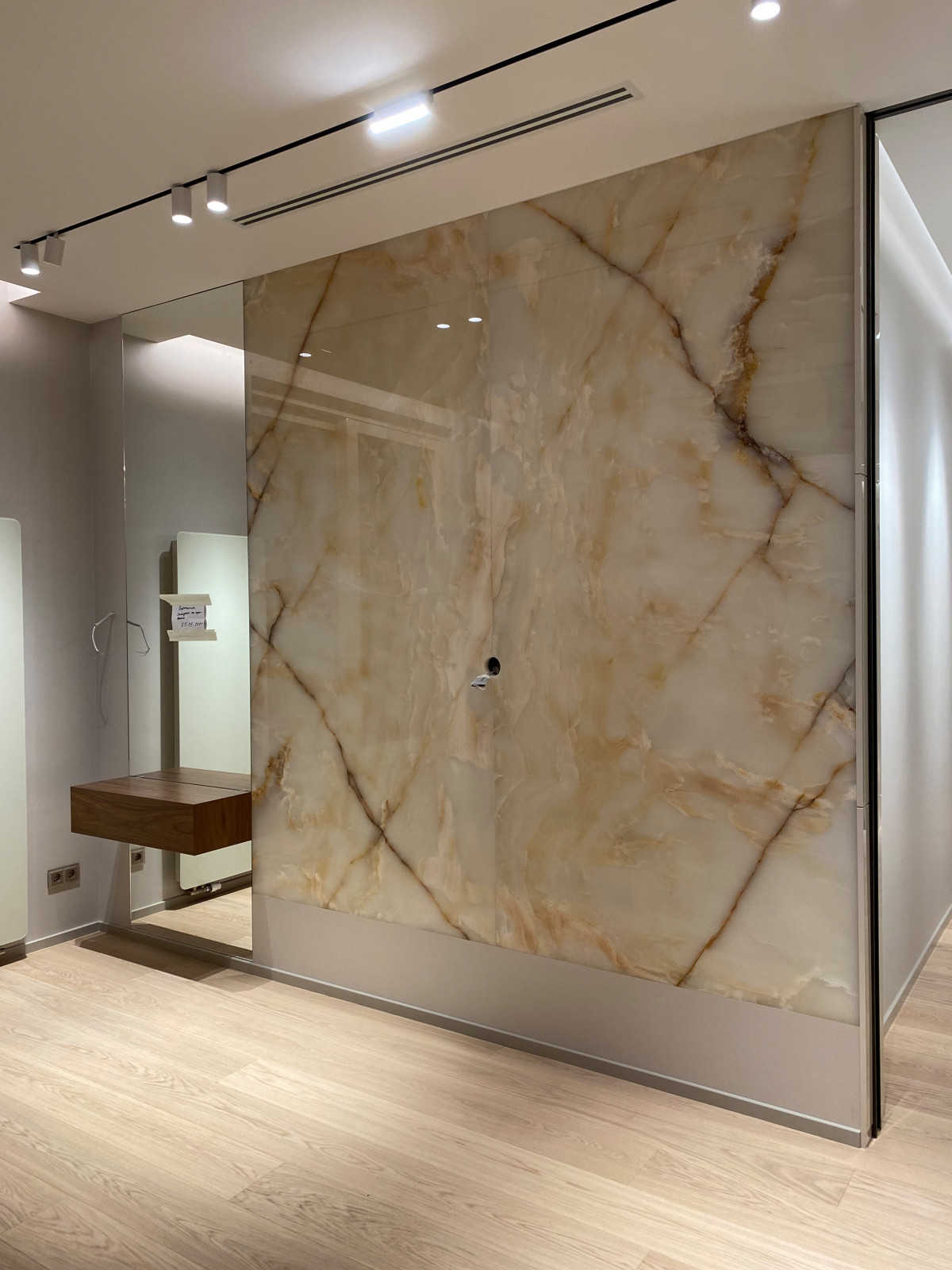 Квартира в ЖК "Кристаллы Крестовского"