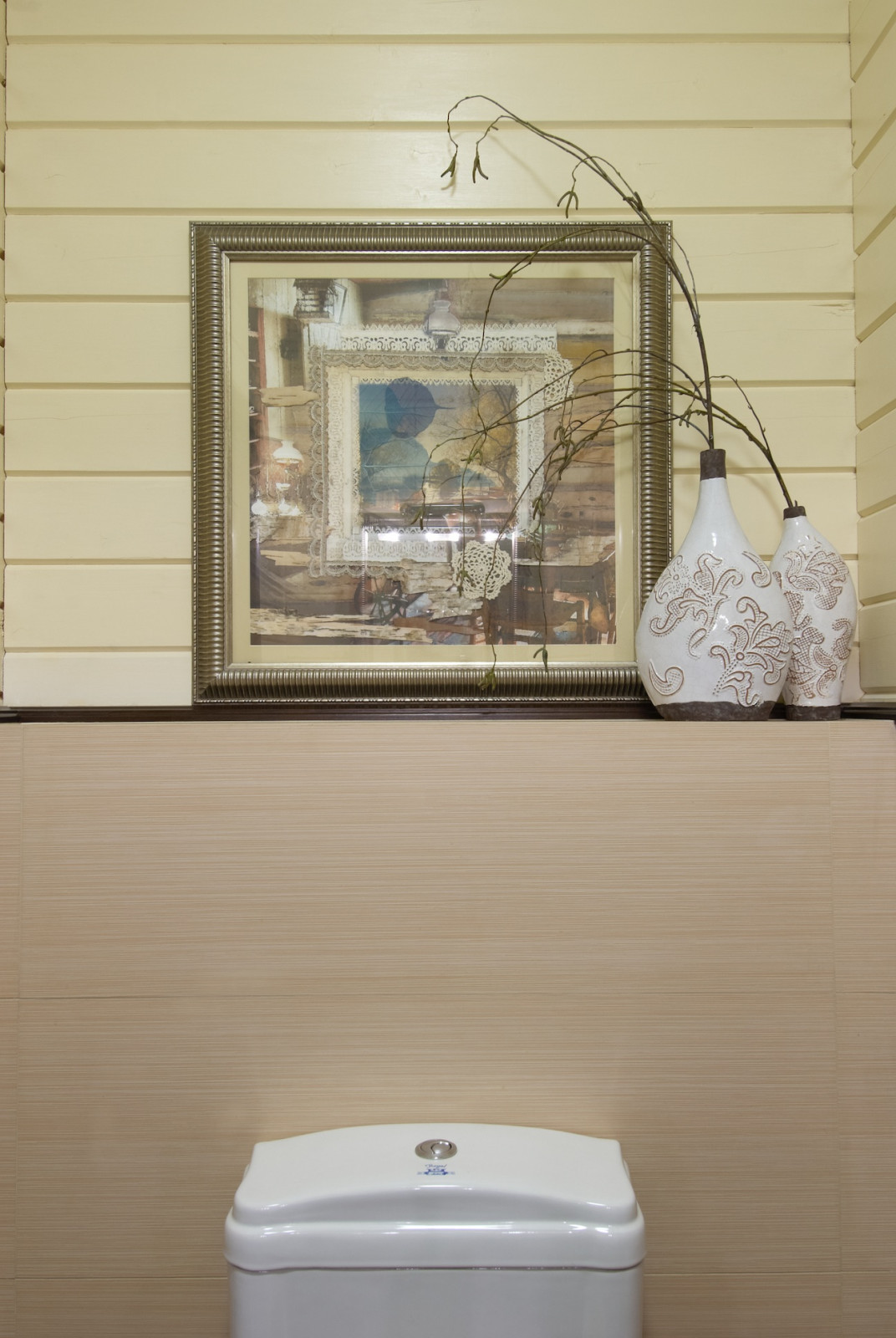 Дом из дерева в современном стиле