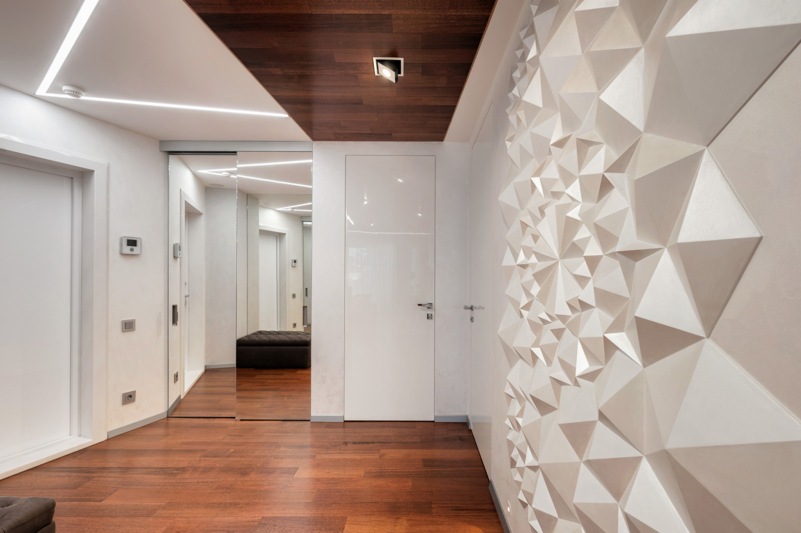 Проект «Орхидея». Квартира в Санкт-Петербурге - 100 м.кв.