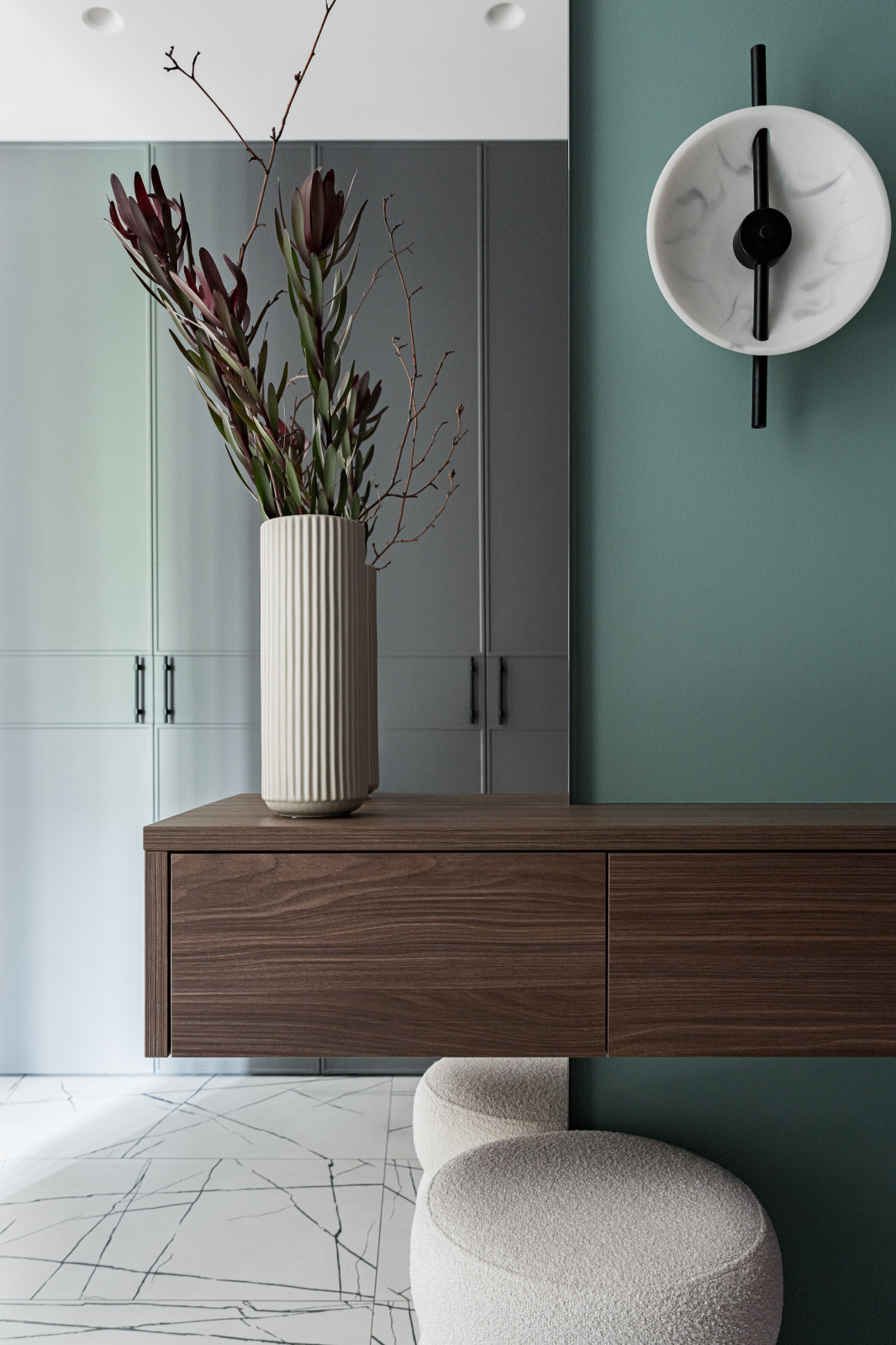 Дом для души - квартира в стиле европейского минимализма