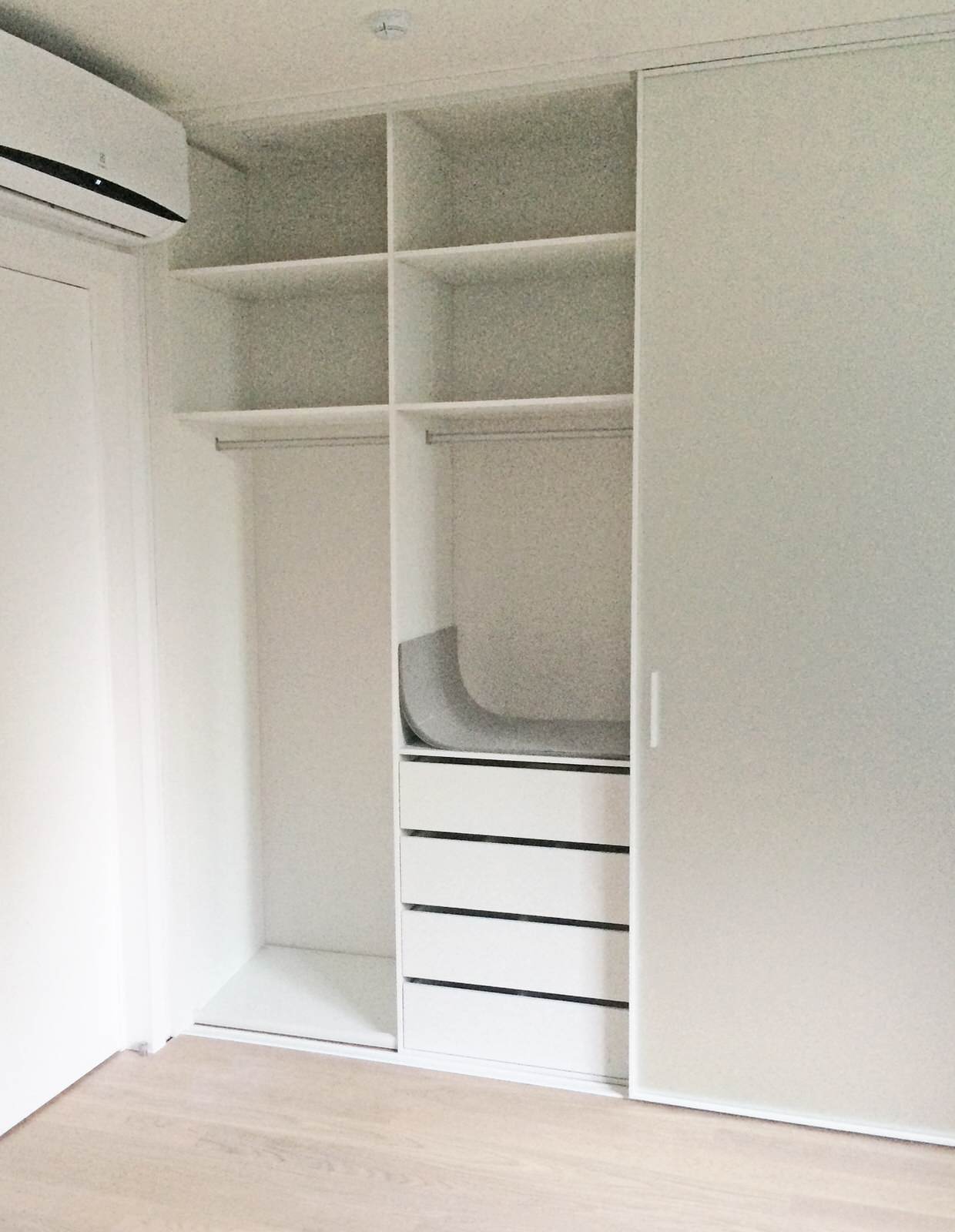 Шкаф в спальню raumplus