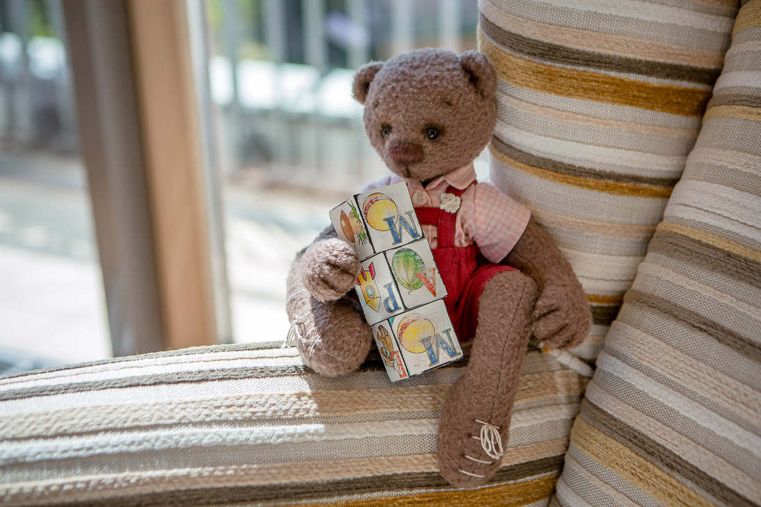 "Немного солнца в стакане воды" (Дизайнер Наталия Прохорова-Азбукина)