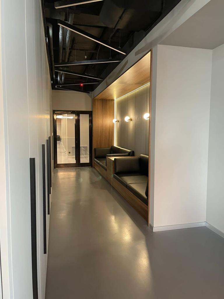 Обложка проекта: Декорирование и частичная комплектация офиса Бизнес Авиации (До/После)