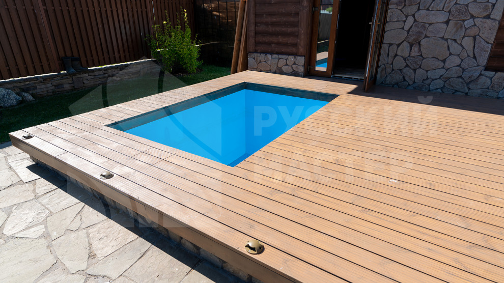 Дом в стиле шале на берегу Правдинского озера