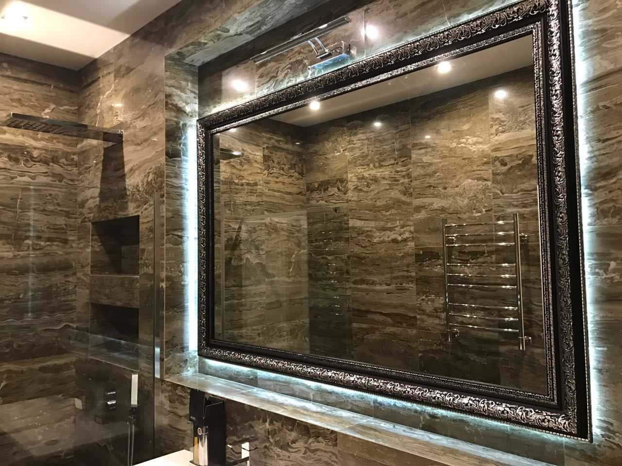 Обложка проекта: Зеркало с подсветкой по периметру