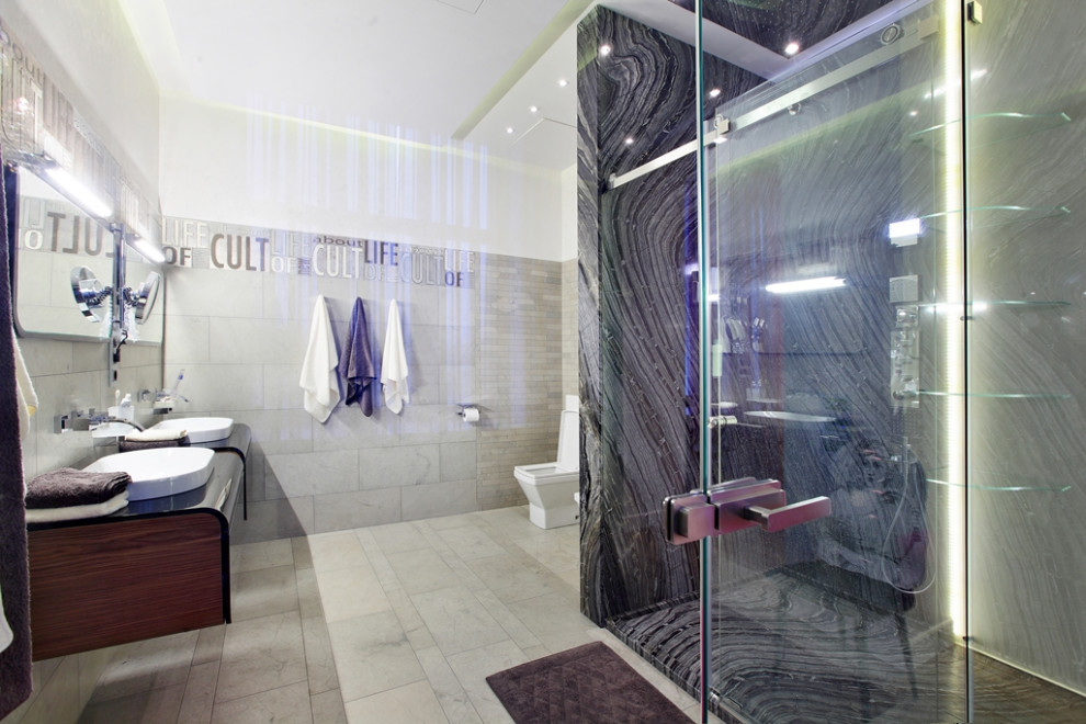 Яркая артистическая квартира