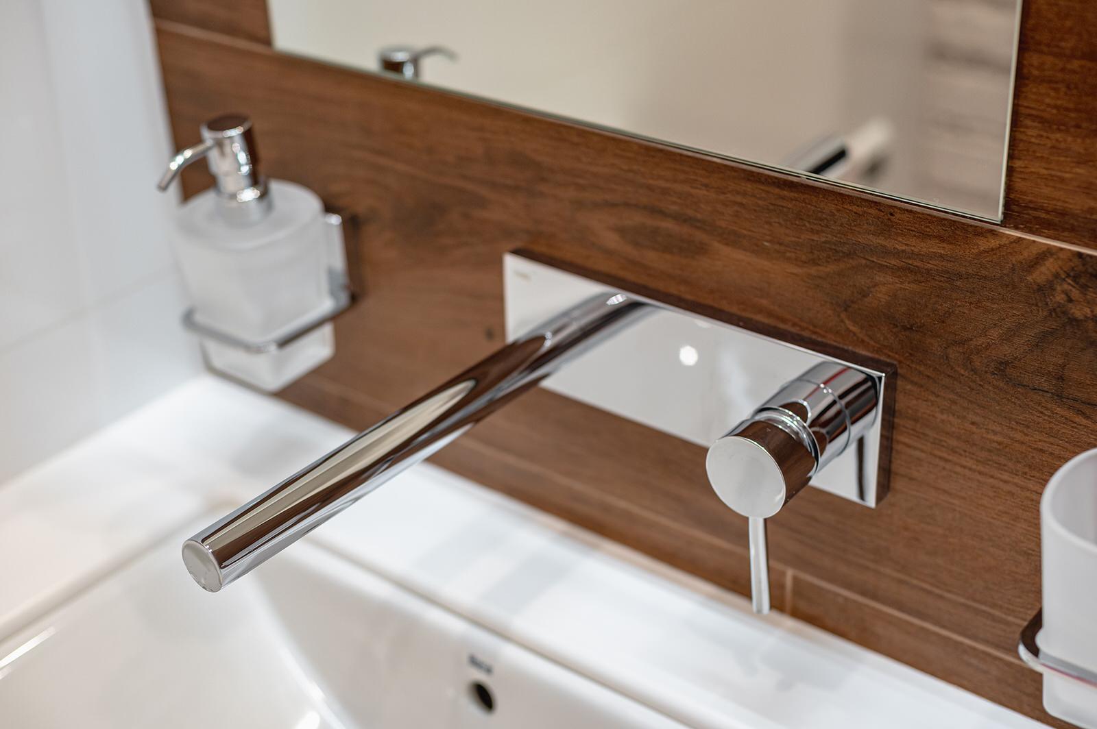 ЖК ЗАЗЕРКАЛЬЕ 406