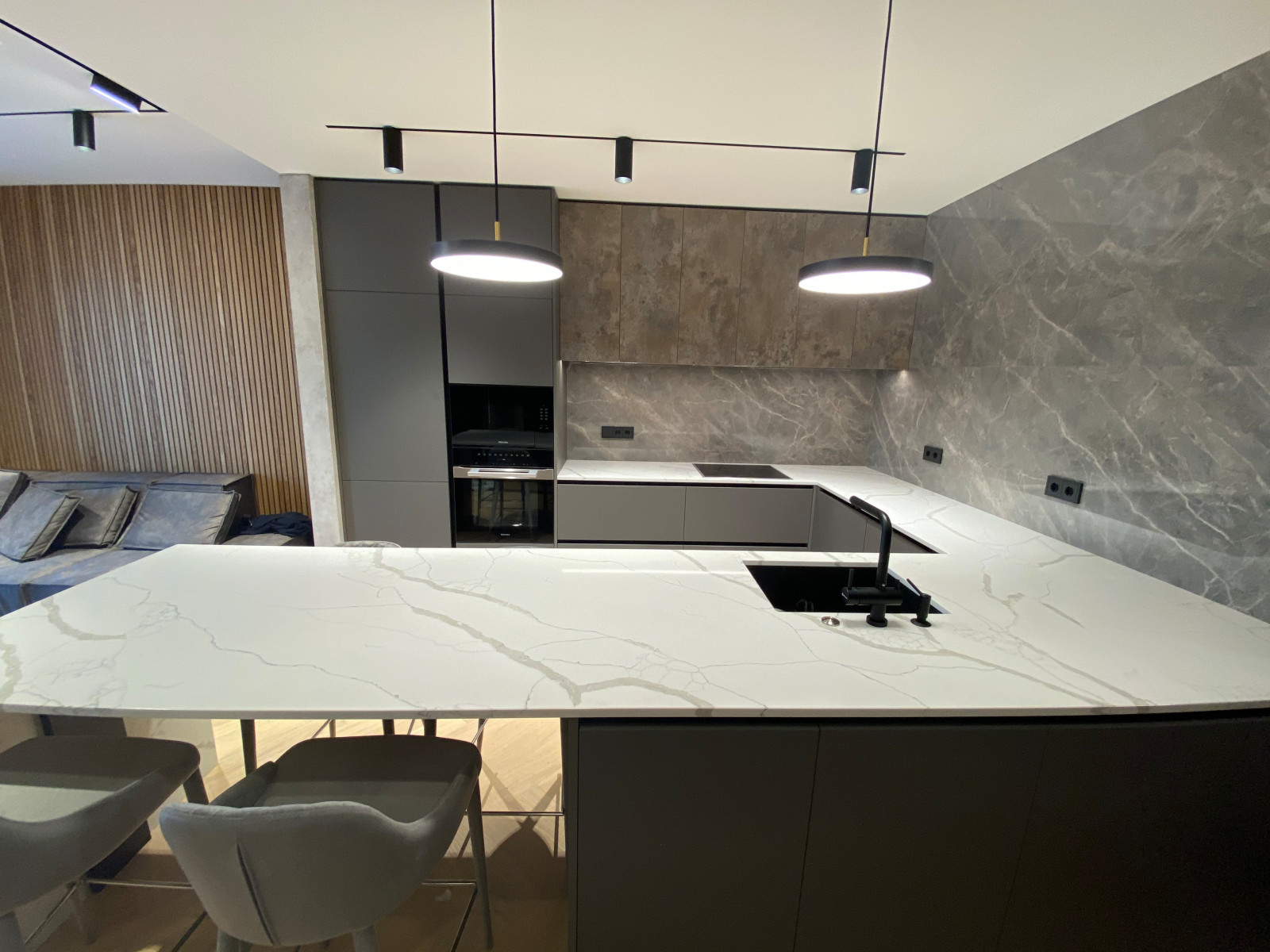 Кухня в современном стиле, ЖК Барселона