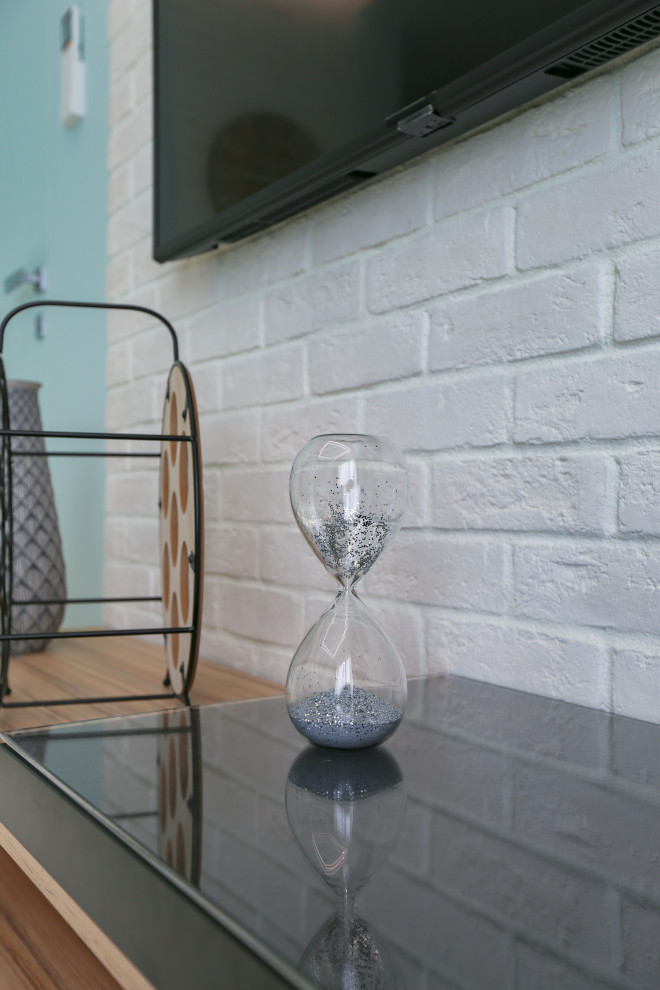 ЖК ЦАРСКАЯ ПЛОЩАДЬ - ЭТЮД С БИРЮЗОВЫМ ОТТЕНКОМ