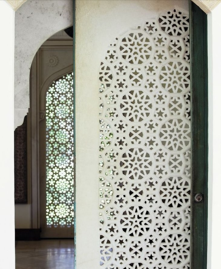 Перегородка декоративная. Зонирование комнаты.