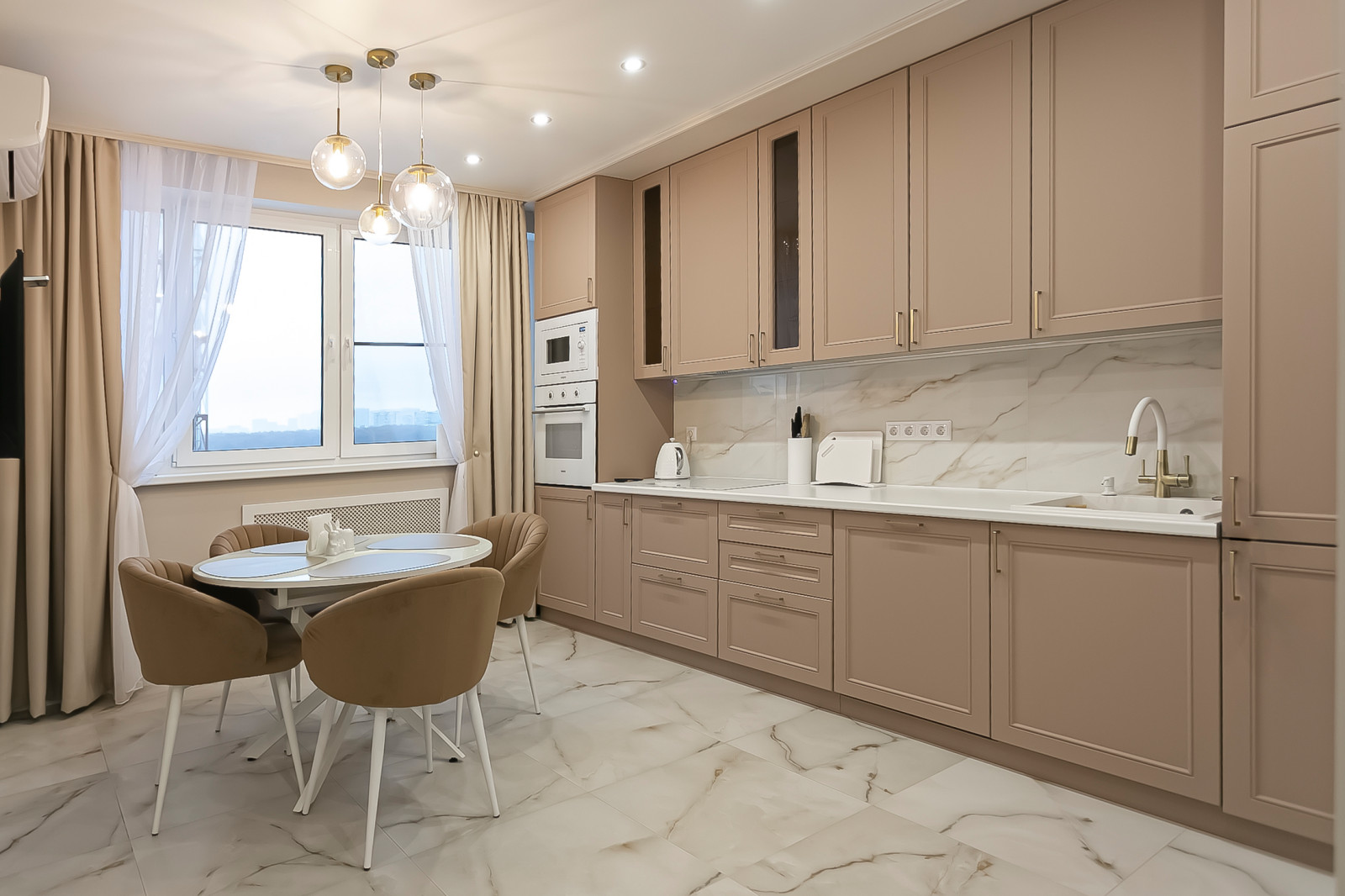 ЖК "Римский". - 2-комнатная квартира