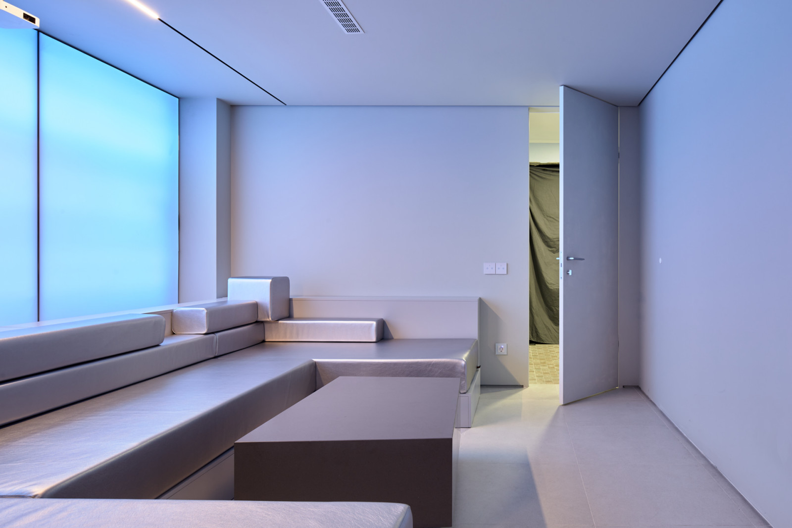 Сауна, молнии и норвежские скалы