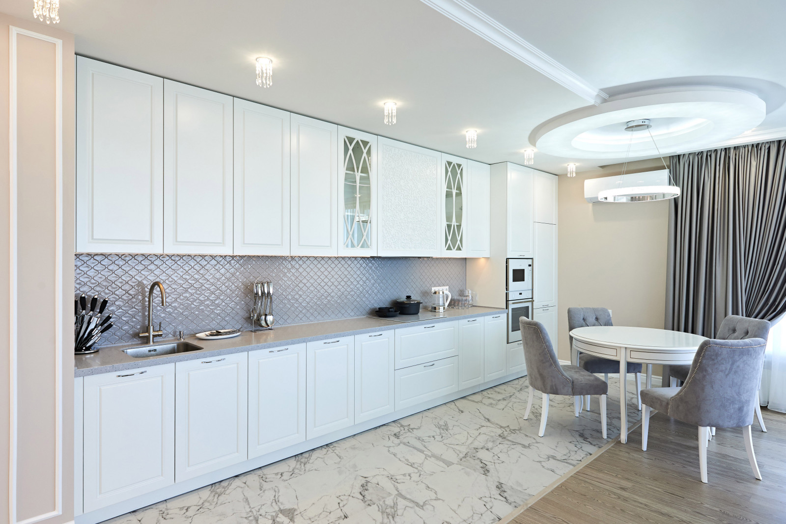 Неоклассика. Женский вариант.