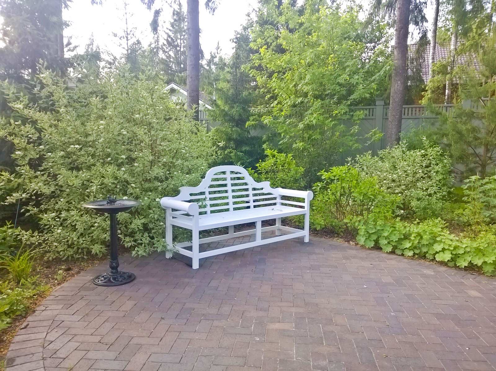 Традиционный летний павильон