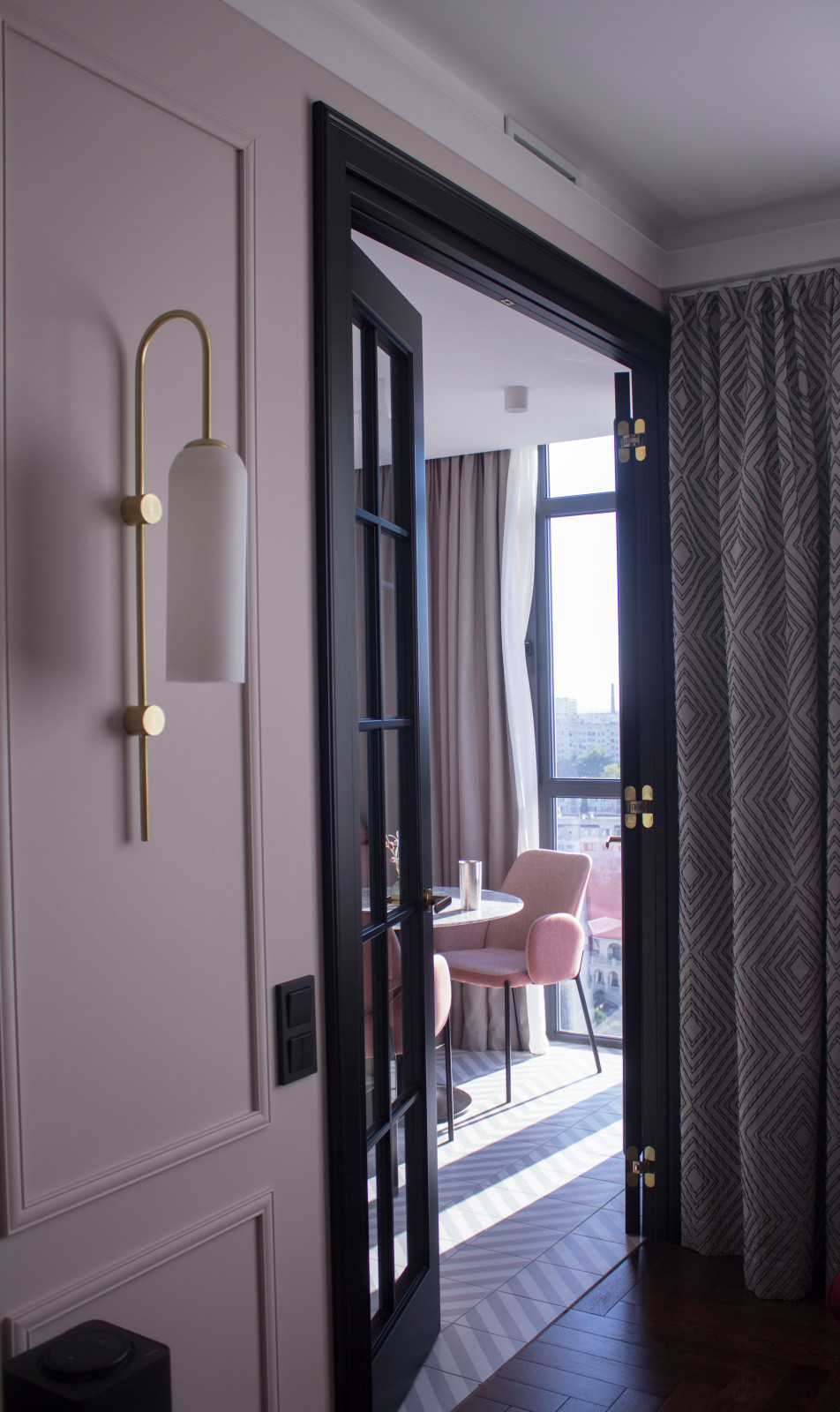 12 этажей над уровнем моря