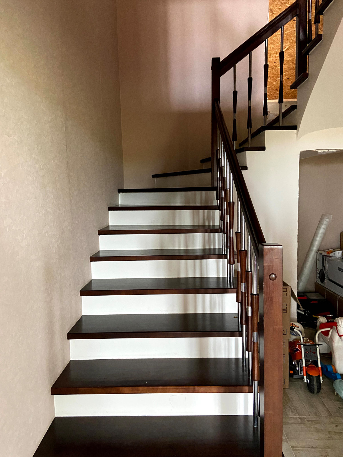 Обшивка бетонной лестницы