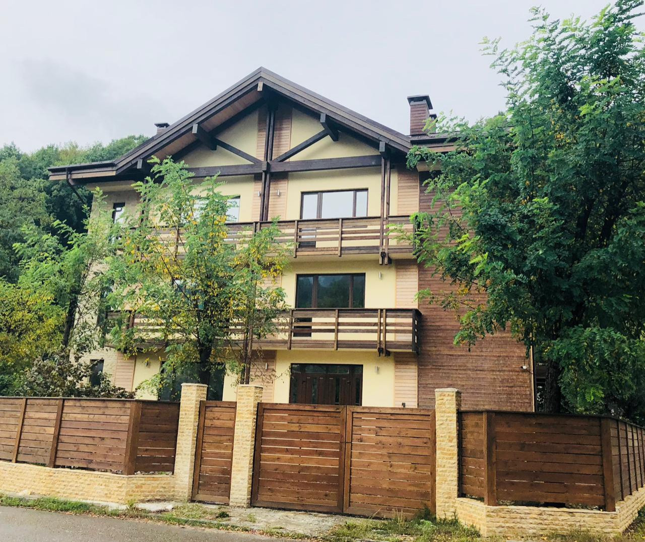 Обложка проекта: "Эсто-Садок"