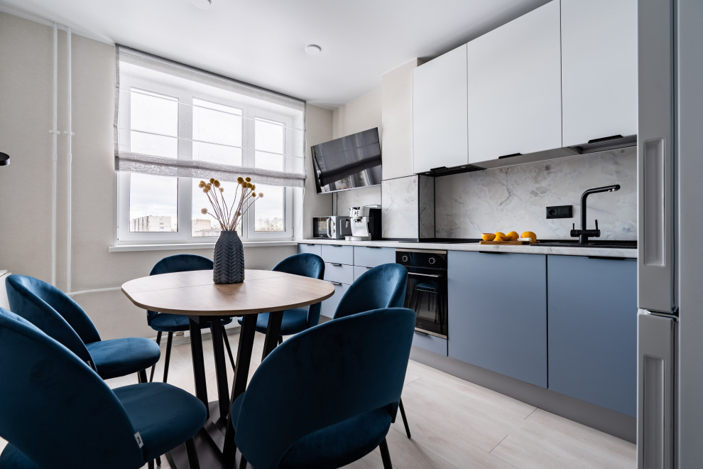 Усть-Лугв, 2х комнатная квартира для проживания специалтстов, комплектация