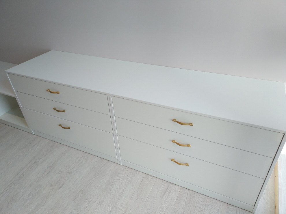 Гардеробная комната для девушки