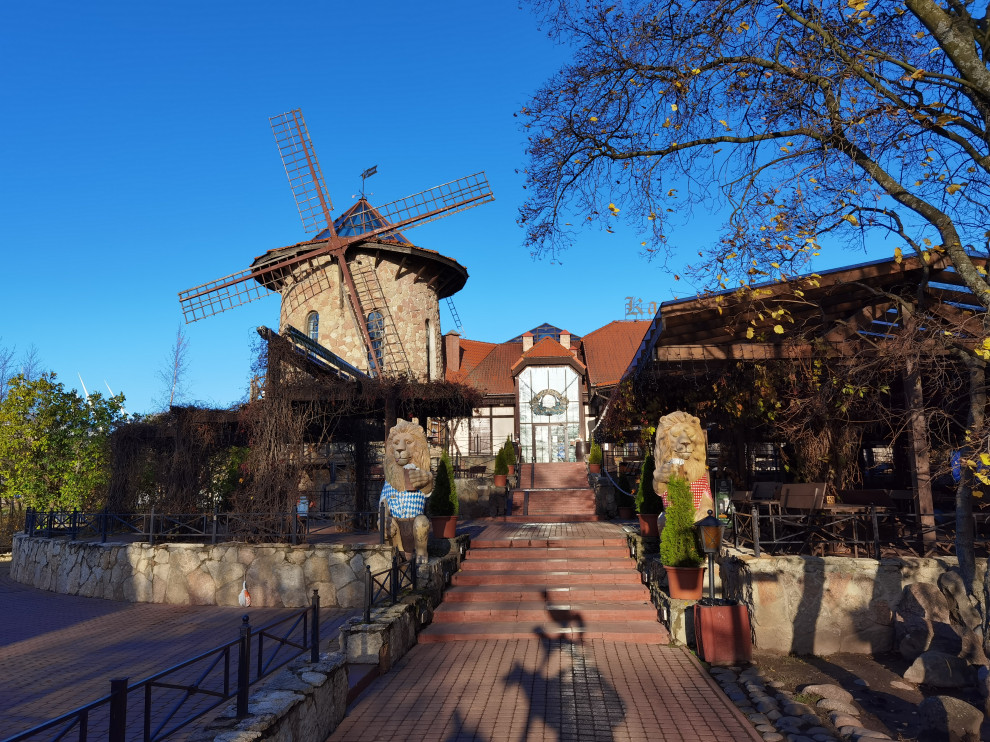 Трубчатые радиаторы Arbonia в ресторан Карл и Фридрих