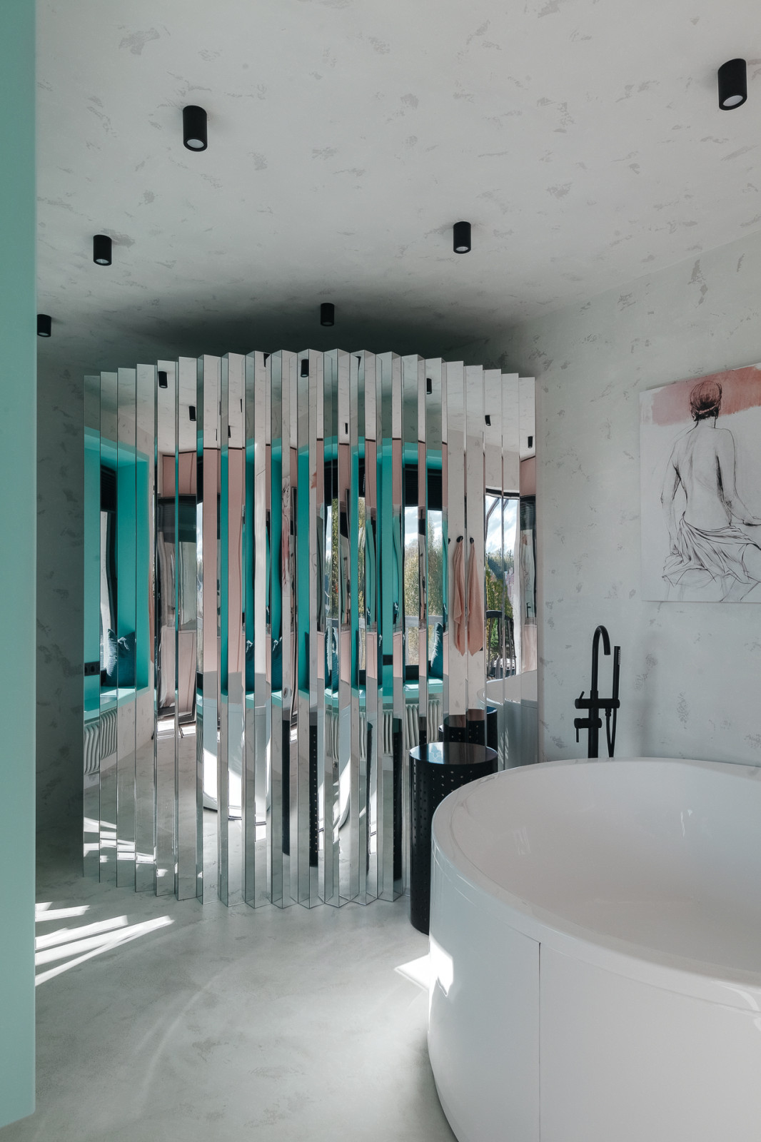 Проект недели: Загородная ванная с выходом... на балкон