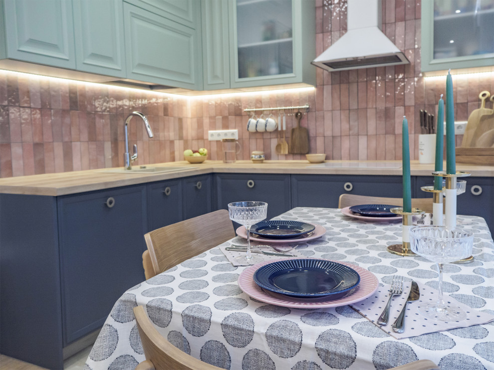 Солнечный остров, ЖК Кристал, Водный стадион