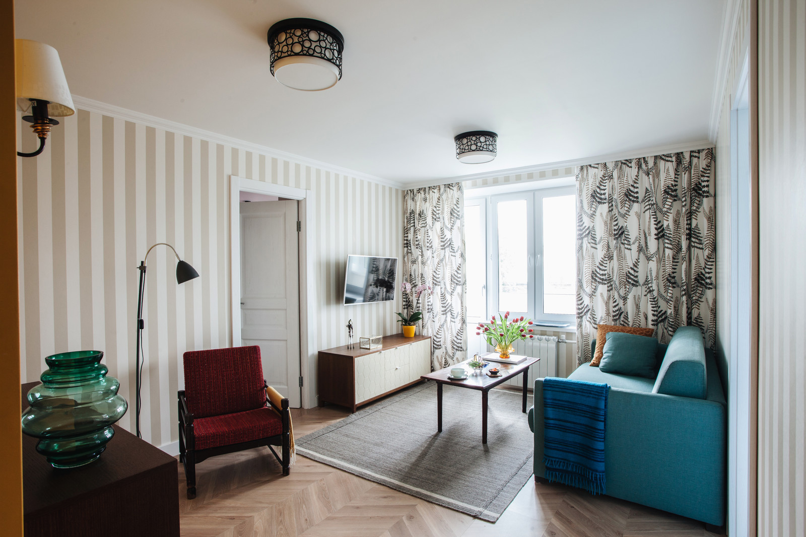 Обложка проекта: Яркая квартира