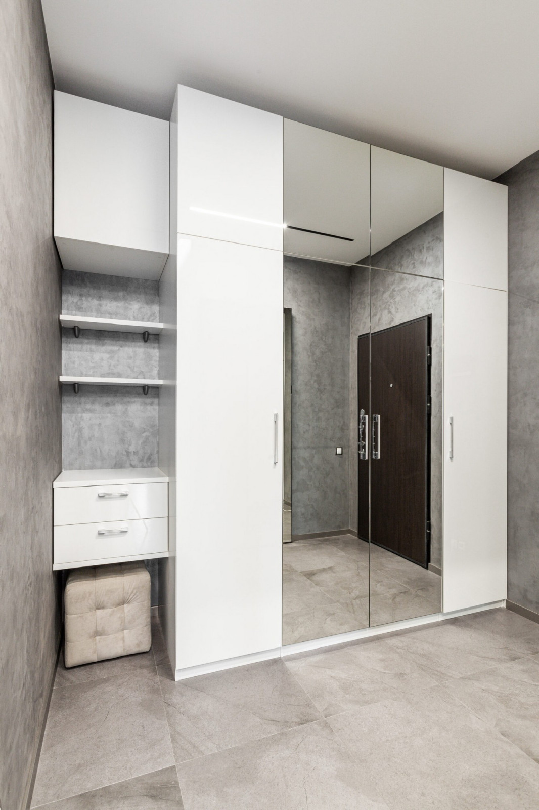 Ремонт холла