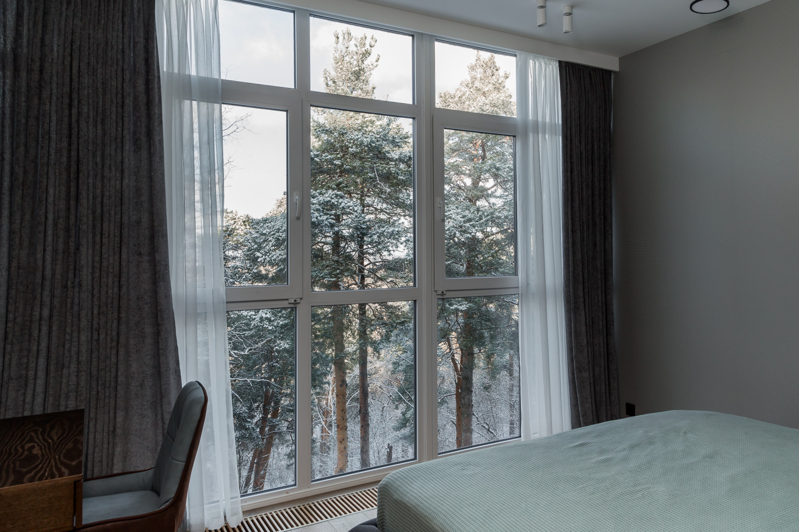 Обложка проекта: Квартира с видом на лес