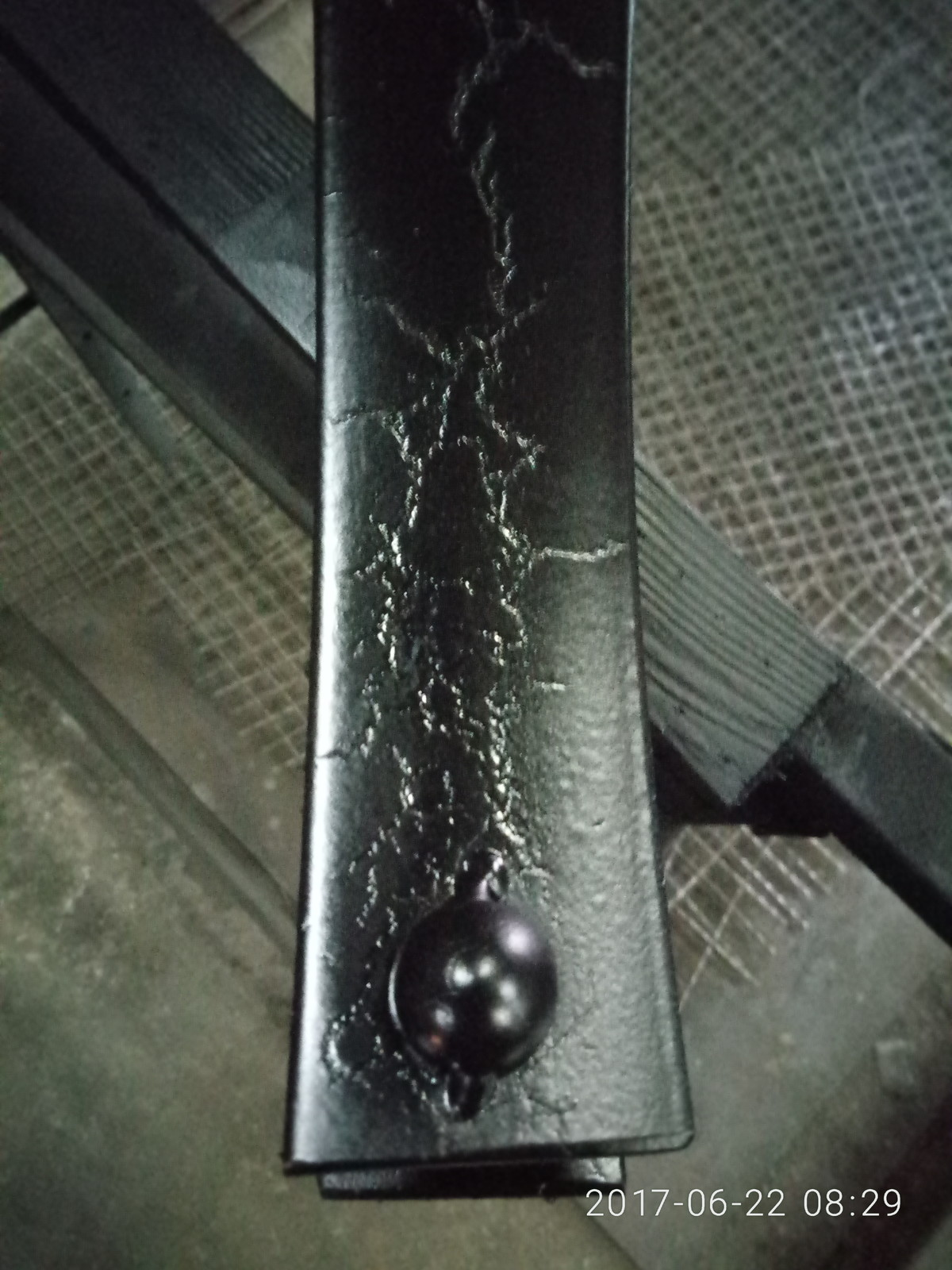 Обложка проекта: стол из слеба дуба начало