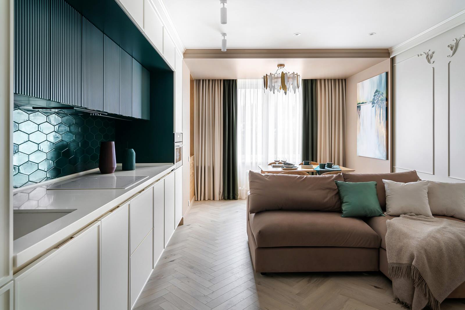 Реализованный проект квартиры в ярких тонах, г.Находка