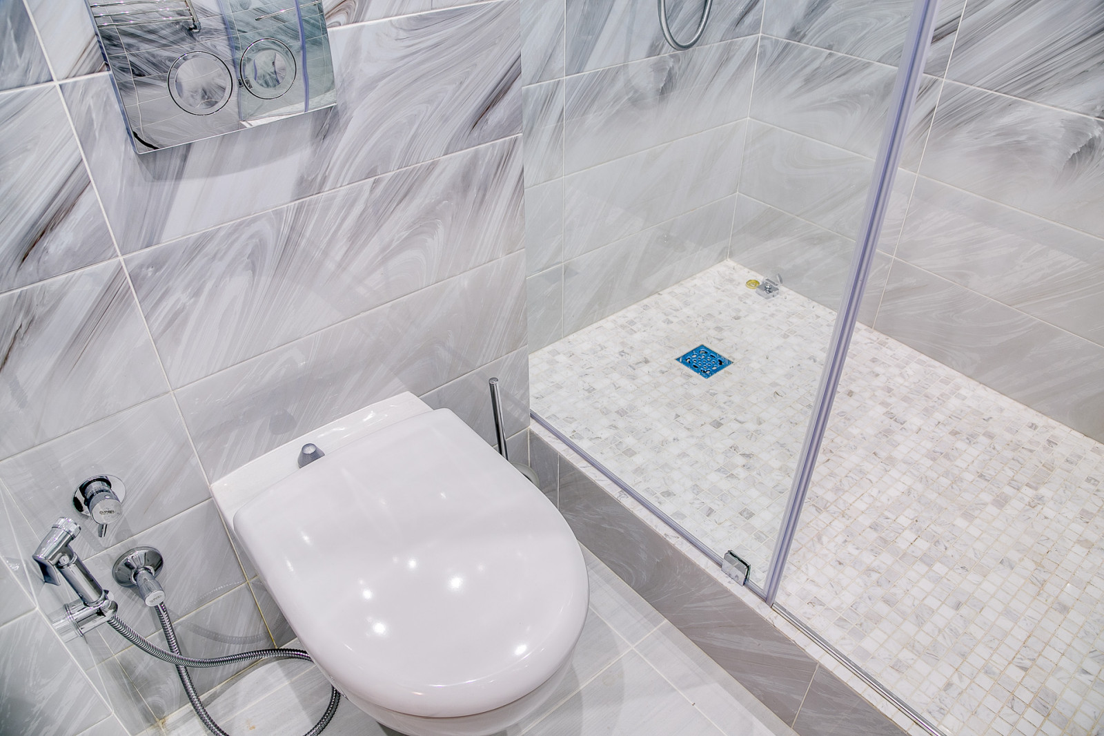 Свердловская набережная