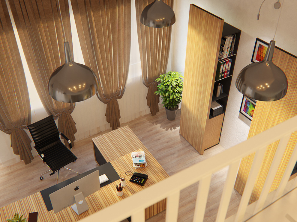 Кабинет с балконом