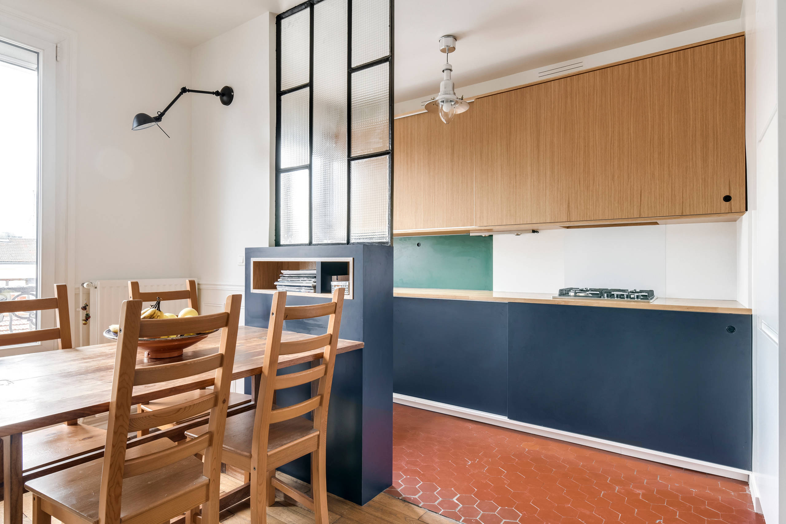 Ящики, где их не ждешь: 13 лайфхаков для скрытого хранения