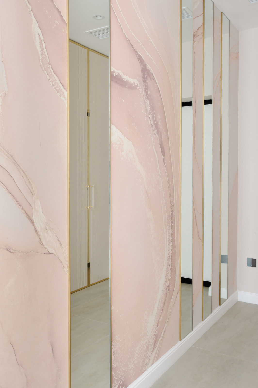 Пятикомнатная квартира 115 кв/м в ЖК «Headliner»