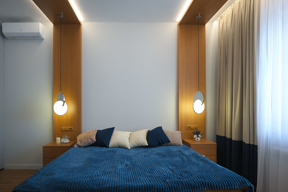 Коттедж в Чукреевке с природными фресками и рейками с подсветкой