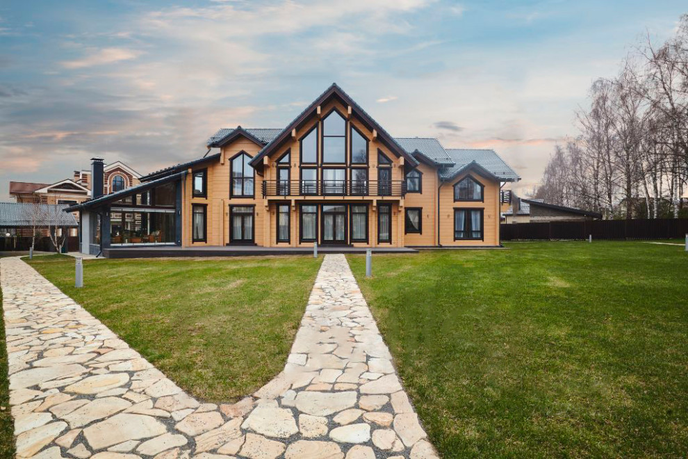 Мария Львова