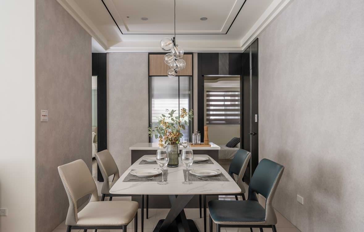 Благородные кремовые тона в современной квартире для большой семьи от L DESIGN